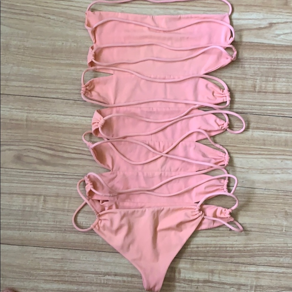 Indah one piece m - Picture 2 of 2